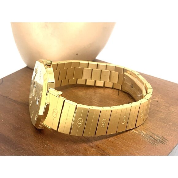 Gucci Unisex Watch YA157403 Grip Swiss Quartz Jump Hour Dial Gold Steel 35mm - Picture 9 of 14